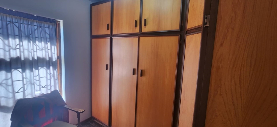 3 Bedroom Property for Sale in Albertinia Western Cape